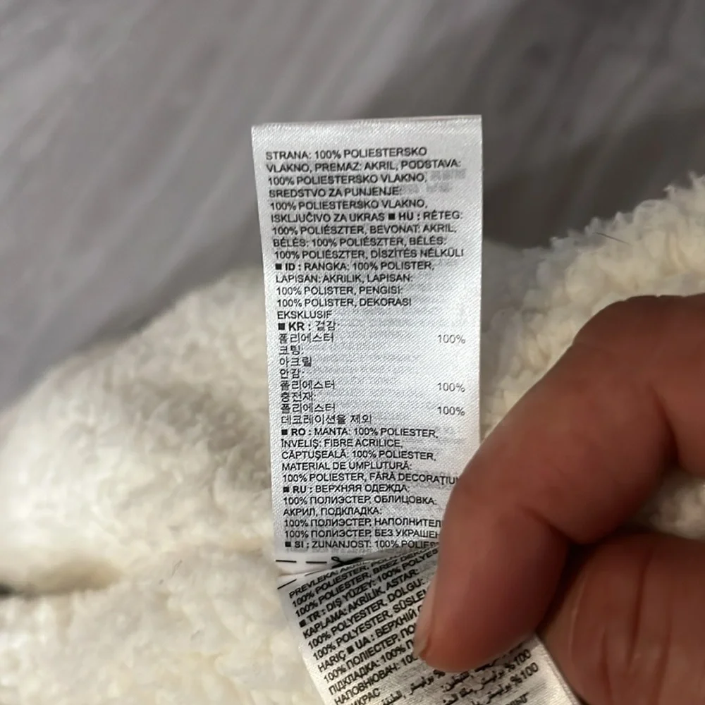 NWOT‎ GAP Kids Cream Sherpa Jacket